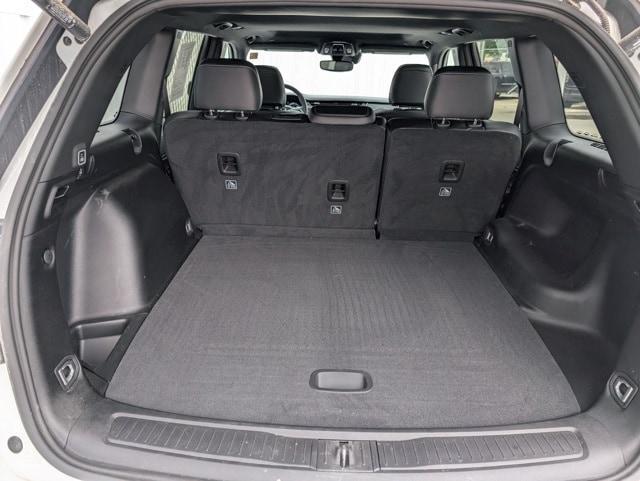used 2025 Jeep Grand Cherokee car, priced at $37,850