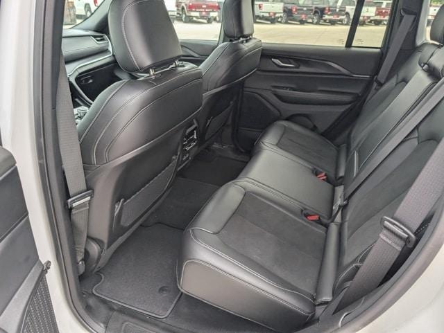 used 2025 Jeep Grand Cherokee car, priced at $37,850