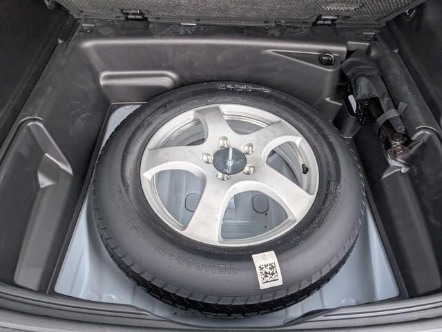 used 2025 Jeep Grand Cherokee car, priced at $37,850