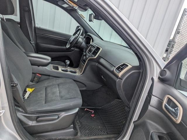 used 2015 Jeep Grand Cherokee car, priced at $10,549