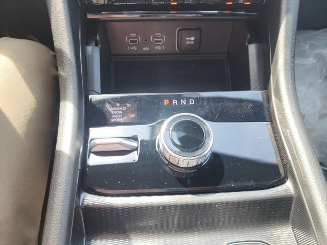 new 2025 Jeep Grand Cherokee L car, priced at $51,128