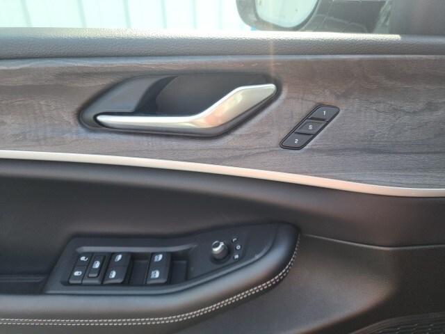 new 2025 Jeep Grand Cherokee L car, priced at $49,326