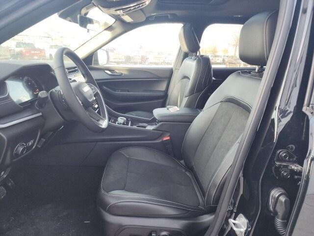 new 2025 Jeep Grand Cherokee L car, priced at $42,399