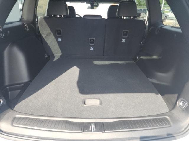 new 2025 Jeep Grand Cherokee car, priced at $41,596