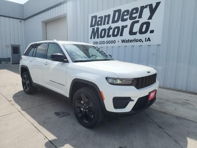 new 2025 Jeep Grand Cherokee car, priced at $41,596