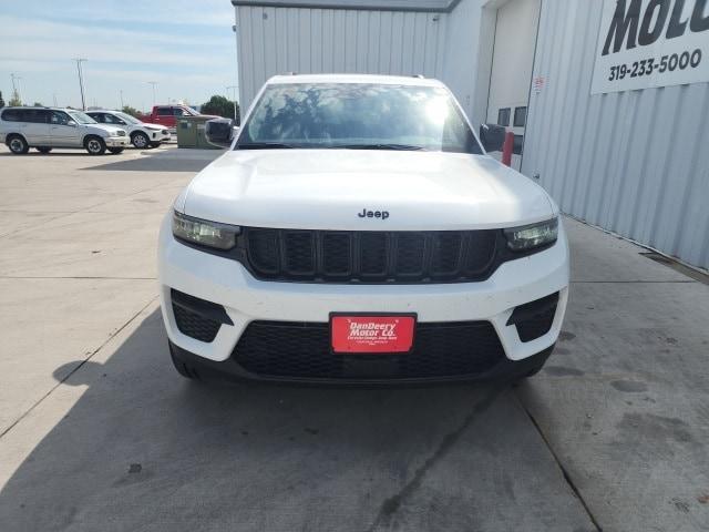 new 2025 Jeep Grand Cherokee car, priced at $41,596