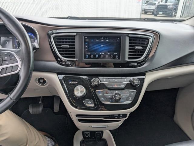 used 2018 Chrysler Pacifica car, priced at $11,498