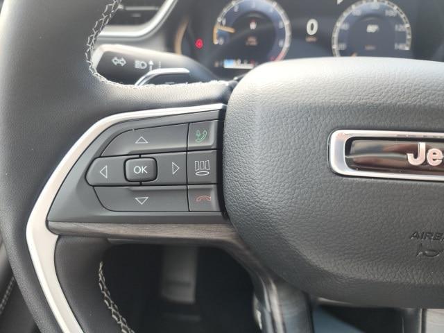 new 2025 Jeep Grand Cherokee car, priced at $48,945