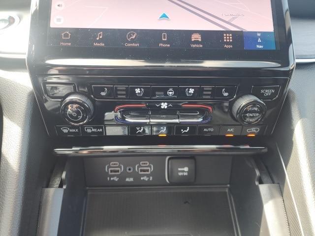 new 2025 Jeep Grand Cherokee car, priced at $48,945
