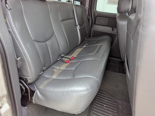 used 2007 GMC Sierra 2500 car, priced at $9,500