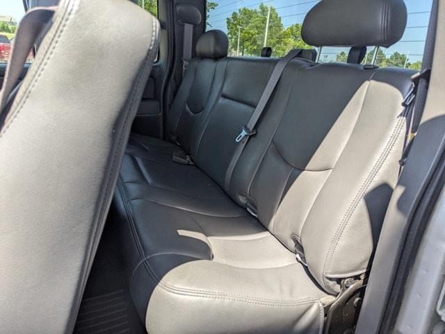 used 2007 GMC Sierra 2500 car, priced at $6,211