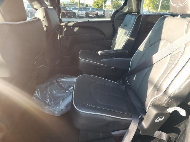 new 2026 Chrysler Pacifica car, priced at $51,062