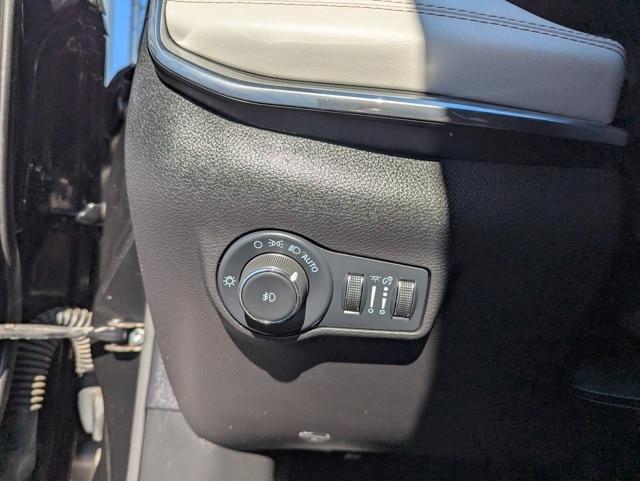 used 2022 Jeep Compass car, priced at $25,686