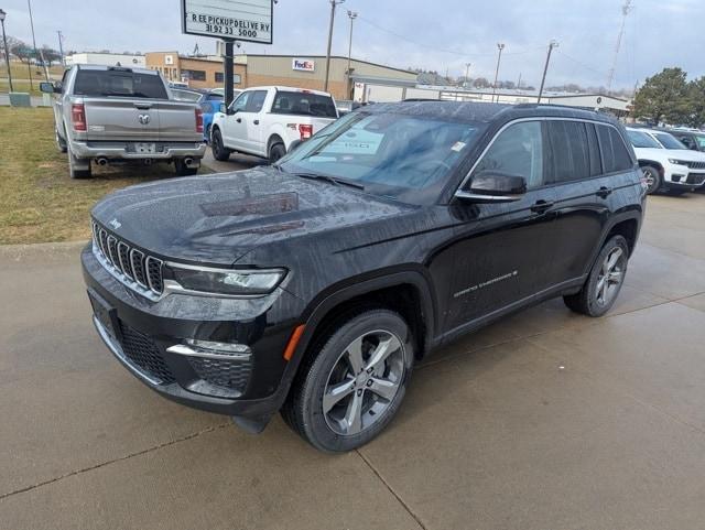 used 2022 Jeep Grand Cherokee car, priced at $36,665