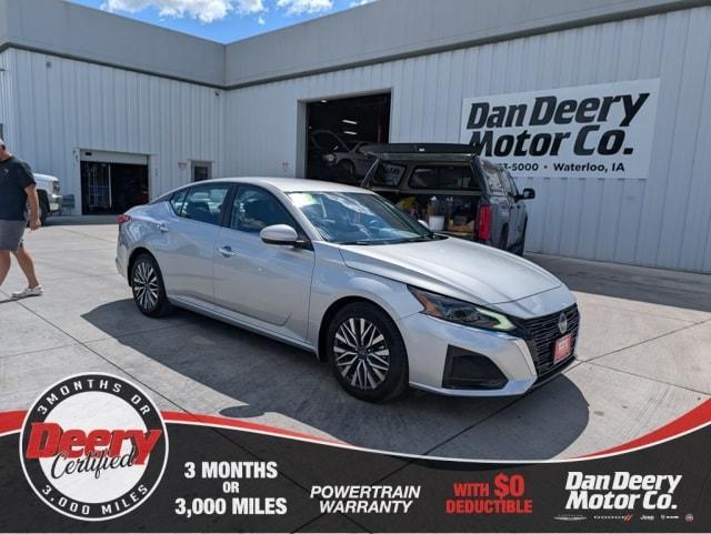 used 2023 Nissan Altima car, priced at $21,429