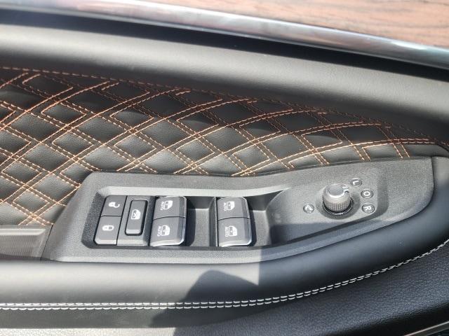 new 2025 Jeep Grand Cherokee car, priced at $56,888