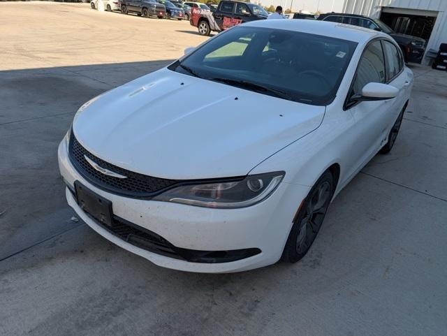 used 2015 Chrysler 200 car, priced at $4,995