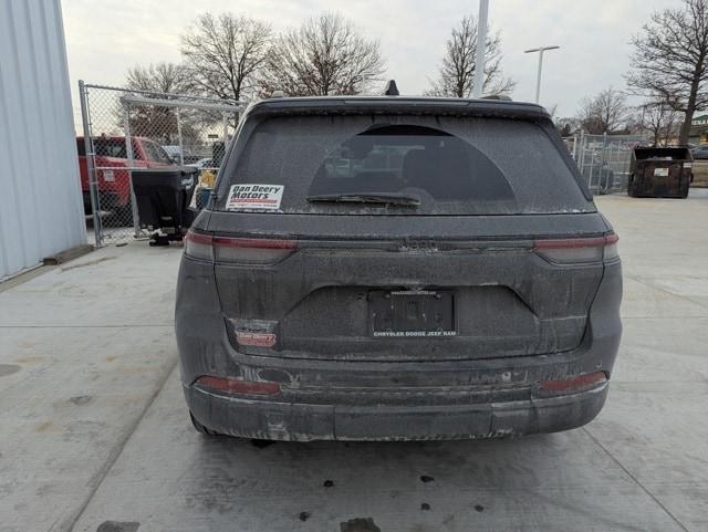 used 2024 Jeep Grand Cherokee car, priced at $36,605