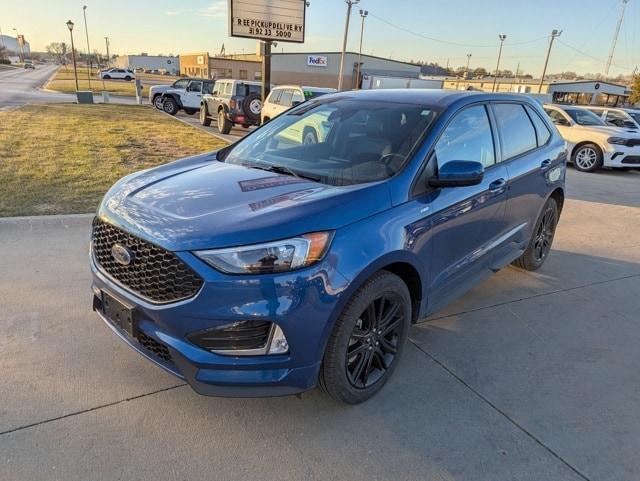 used 2024 Ford Edge car, priced at $31,160