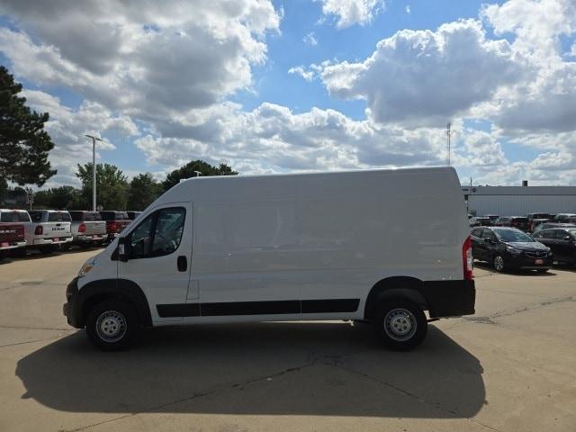 new 2024 Ram ProMaster 2500 car, priced at $40,938