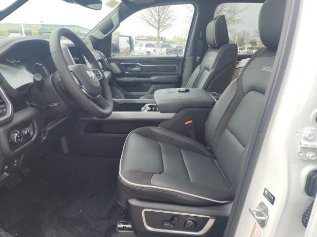new 2025 Ram 1500 car, priced at $61,869