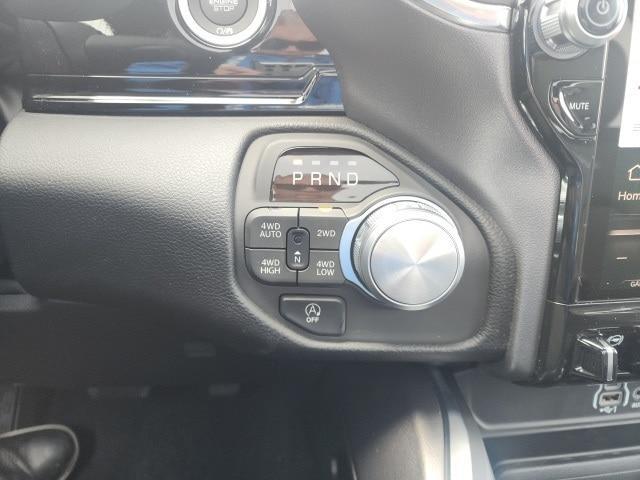 new 2025 Ram 1500 car, priced at $61,628