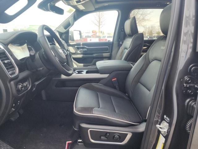 new 2025 Ram 1500 car, priced at $61,628