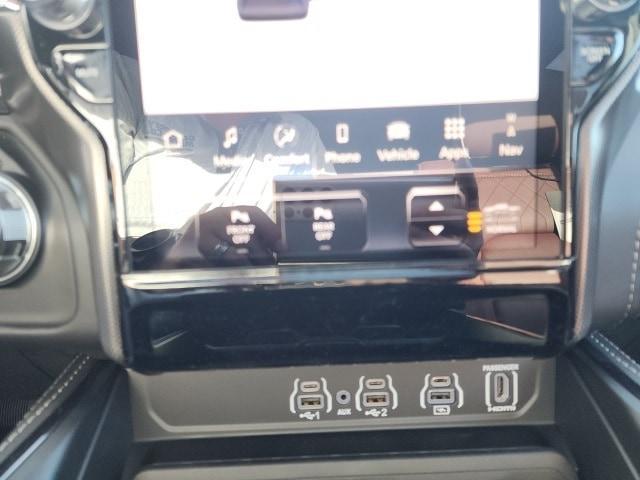 new 2025 Ram 1500 car, priced at $73,311