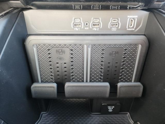 new 2025 Ram 1500 car, priced at $73,311