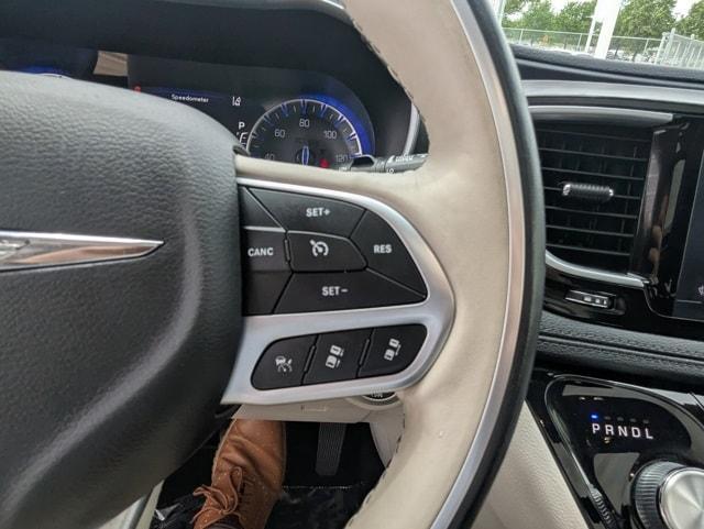 used 2020 Chrysler Pacifica car, priced at $27,136