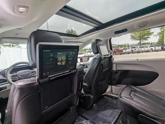 used 2020 Chrysler Pacifica car, priced at $27,136