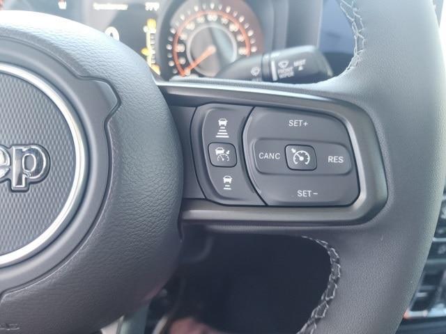 new 2025 Jeep Gladiator car, priced at $46,311