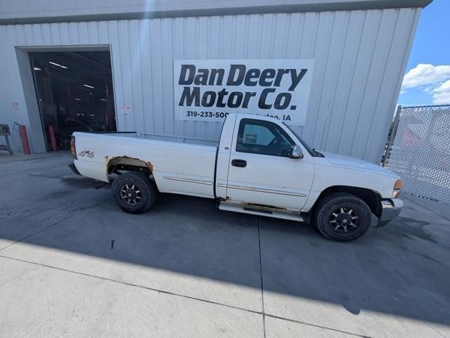 used 1999 GMC Sierra 1500 car, priced at $3,115