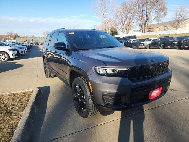 new 2025 Jeep Grand Cherokee L car, priced at $42,834