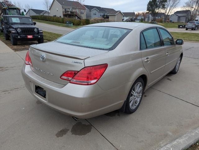 used 2006 Toyota Avalon car, priced at $12,995