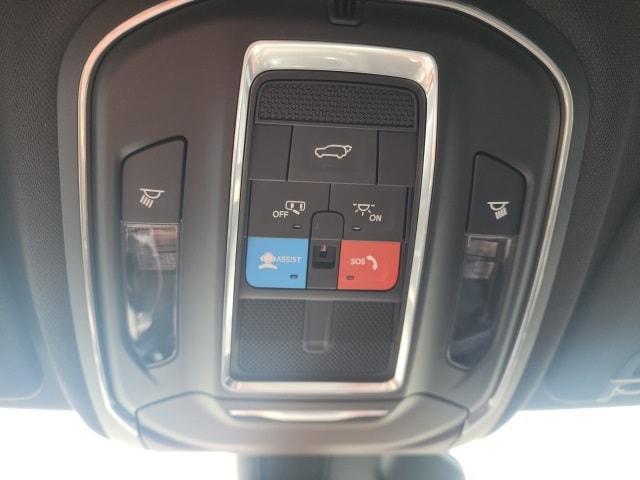 new 2025 Jeep Grand Cherokee L car, priced at $44,536
