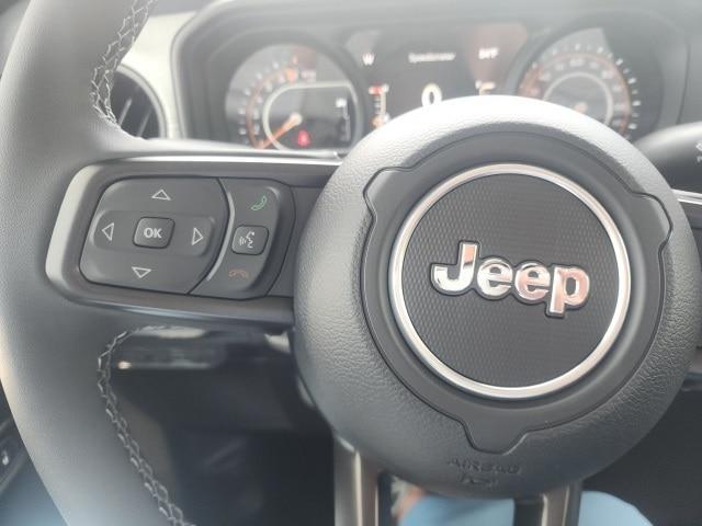 new 2025 Jeep Gladiator car, priced at $47,905