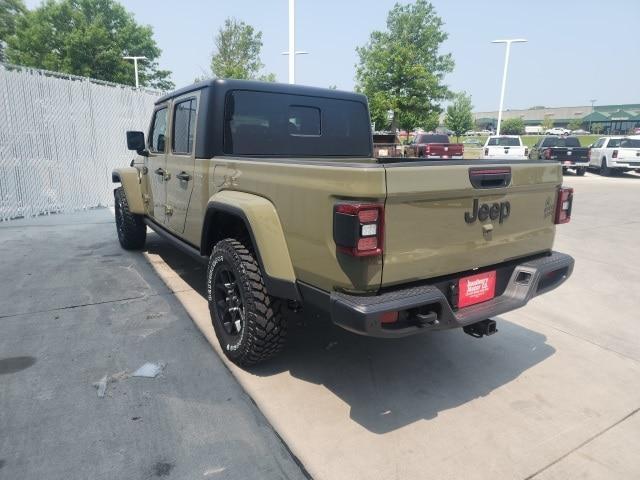 new 2025 Jeep Gladiator car, priced at $47,905
