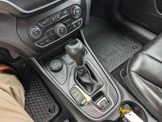 used 2019 Jeep Cherokee car, priced at $15,775