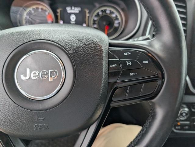 used 2019 Jeep Cherokee car, priced at $15,775