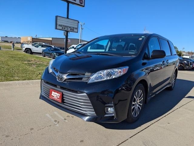 used 2019 Toyota Sienna car, priced at $25,470