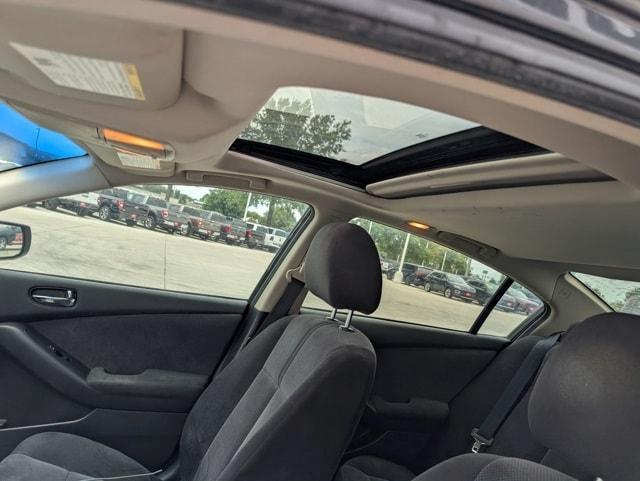 used 2008 Nissan Altima car, priced at $3,125