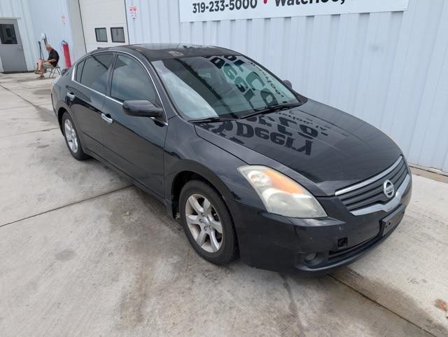 used 2008 Nissan Altima car, priced at $3,125