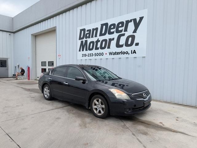 used 2008 Nissan Altima car, priced at $3,125