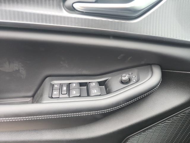 new 2025 Jeep Grand Cherokee L car, priced at $44,952