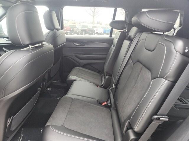 new 2025 Jeep Grand Cherokee L car, priced at $44,952
