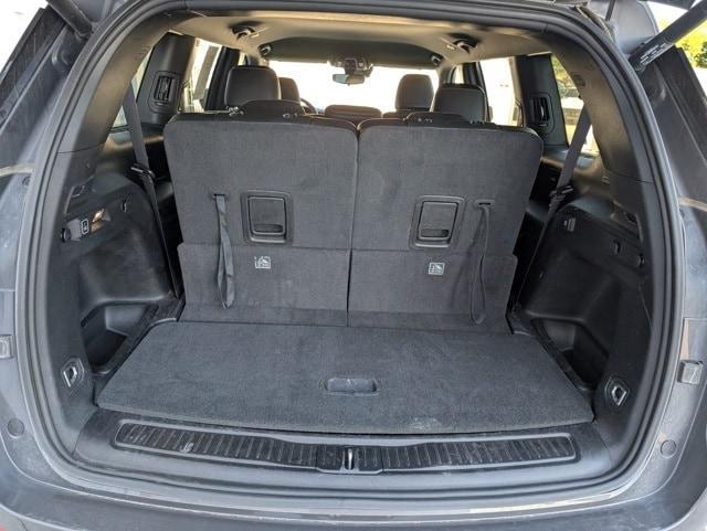 used 2024 Jeep Grand Cherokee L car, priced at $32,090