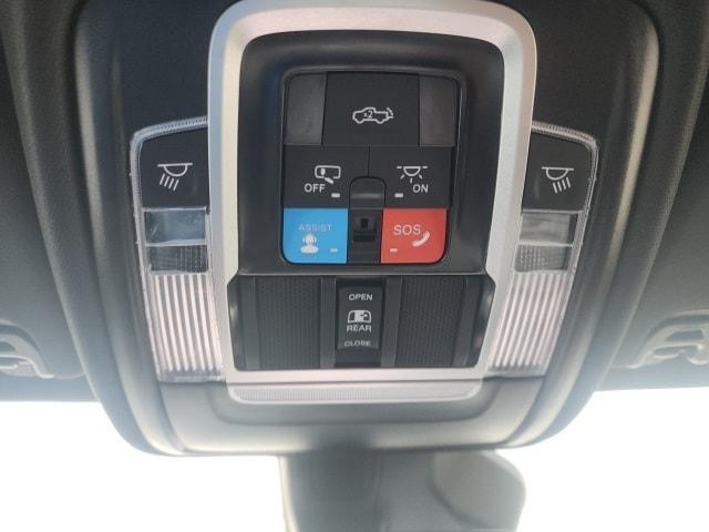 new 2025 Ram 1500 car, priced at $59,628