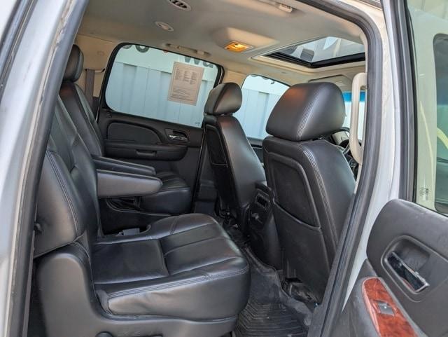 used 2012 Chevrolet Suburban car, priced at $6,773
