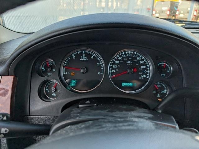 used 2012 Chevrolet Suburban car, priced at $5,995